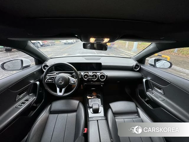 Mercedes-Benz A-Class 2021 Белый из Китая