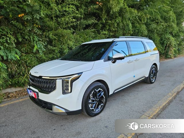 Kia The New Carnival 4th Generation 2024 Белый из Кореи