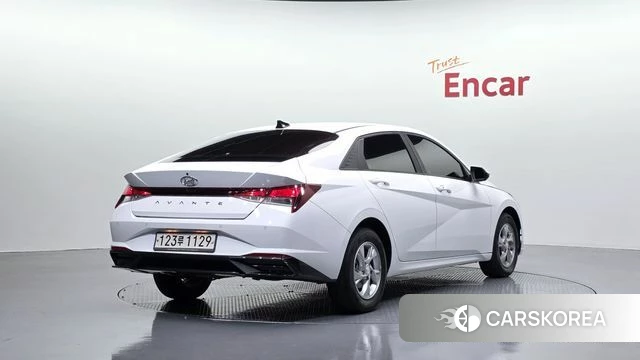 Hyundai Avante (CN7) 2020 Белый из Кореи