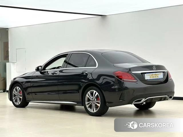 Mercedes-Benz C-class 2021 Темно-серый из Китая