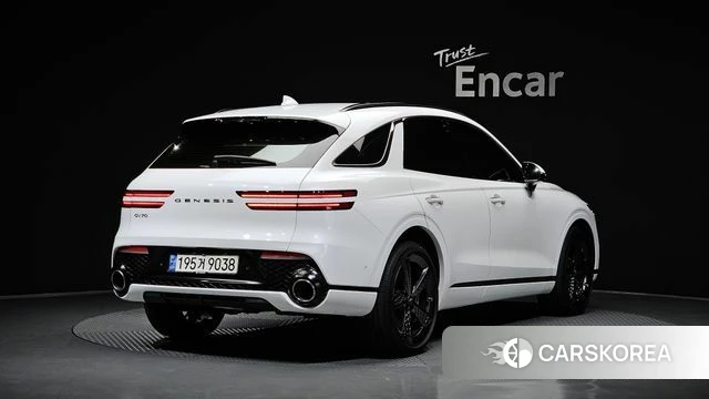 Genesis GV70 2021 Белый из Кореи