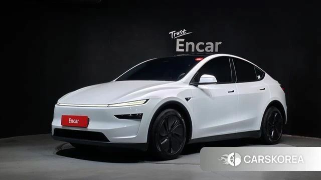 Tesla Model Y 2025 Белый из Кореи