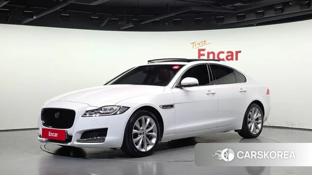 Jaguar XF (X260) 2019 Белый из Кореи