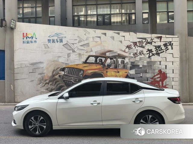 Nissan Sylphy 2021 Белый из Китая