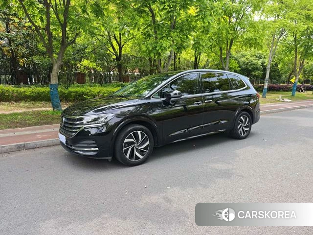 Volkswagen Viloran 2024 Черный из Китая