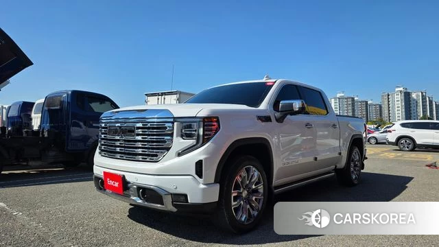 GMC Sierra 2023 Белый из Кореи