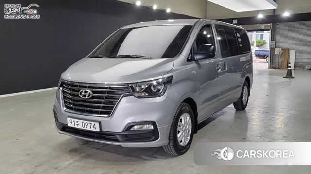 Hyundai The New Grand Starex 2018 Серебряный из Кореи