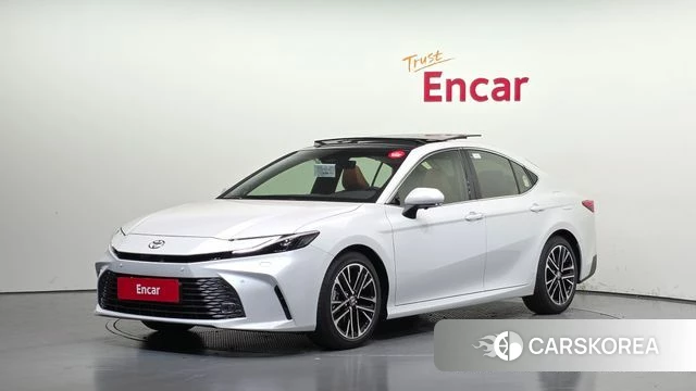 Toyota Camry (XV80) 2026 Белый из Кореи
