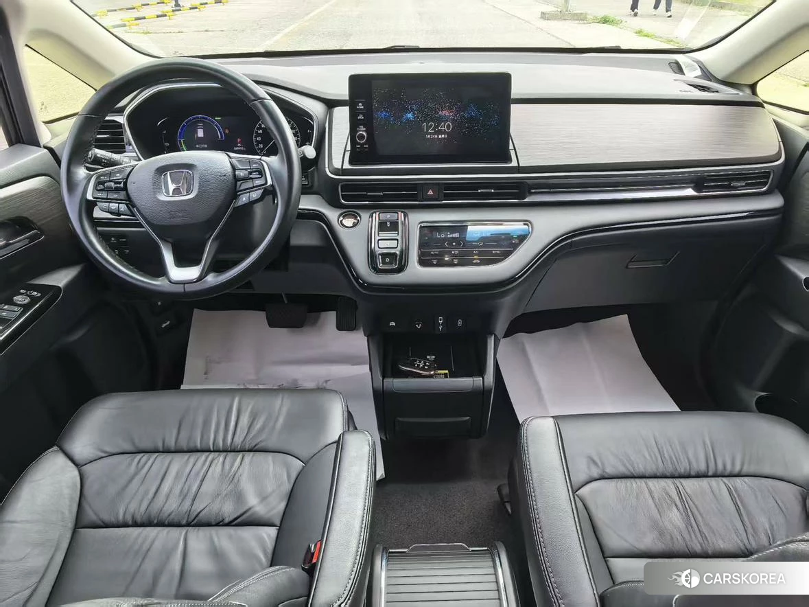 Honda Elysion 2023 Белый из Китая