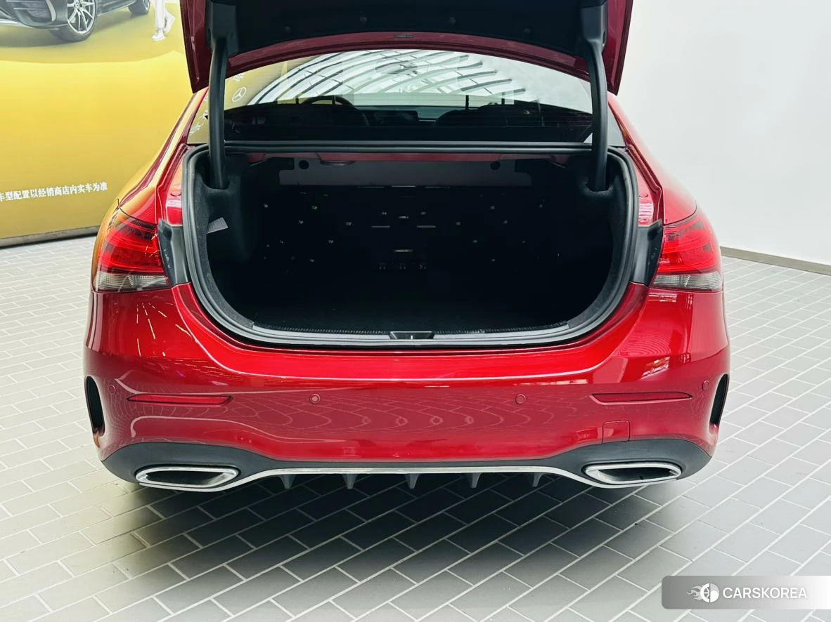 Mercedes-Benz A-Class 2021 Красный из Китая
