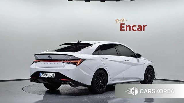 Hyundai Avante (CN7) 2021 Белый из Кореи