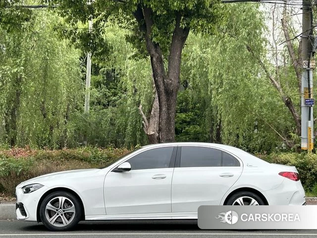 Mercedes-Benz C-class 2022 Белый из Китая