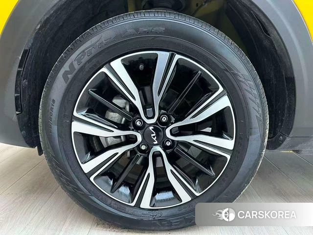 Kia KX1 2021 Желтый из Китая