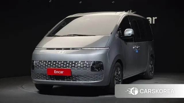 Hyundai Staria 2024 Серебряный из Кореи