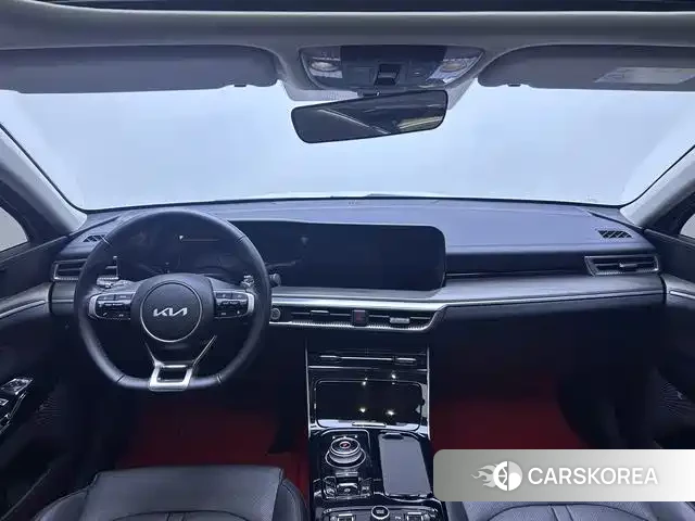 Kia K5 2025 Белый из Китая