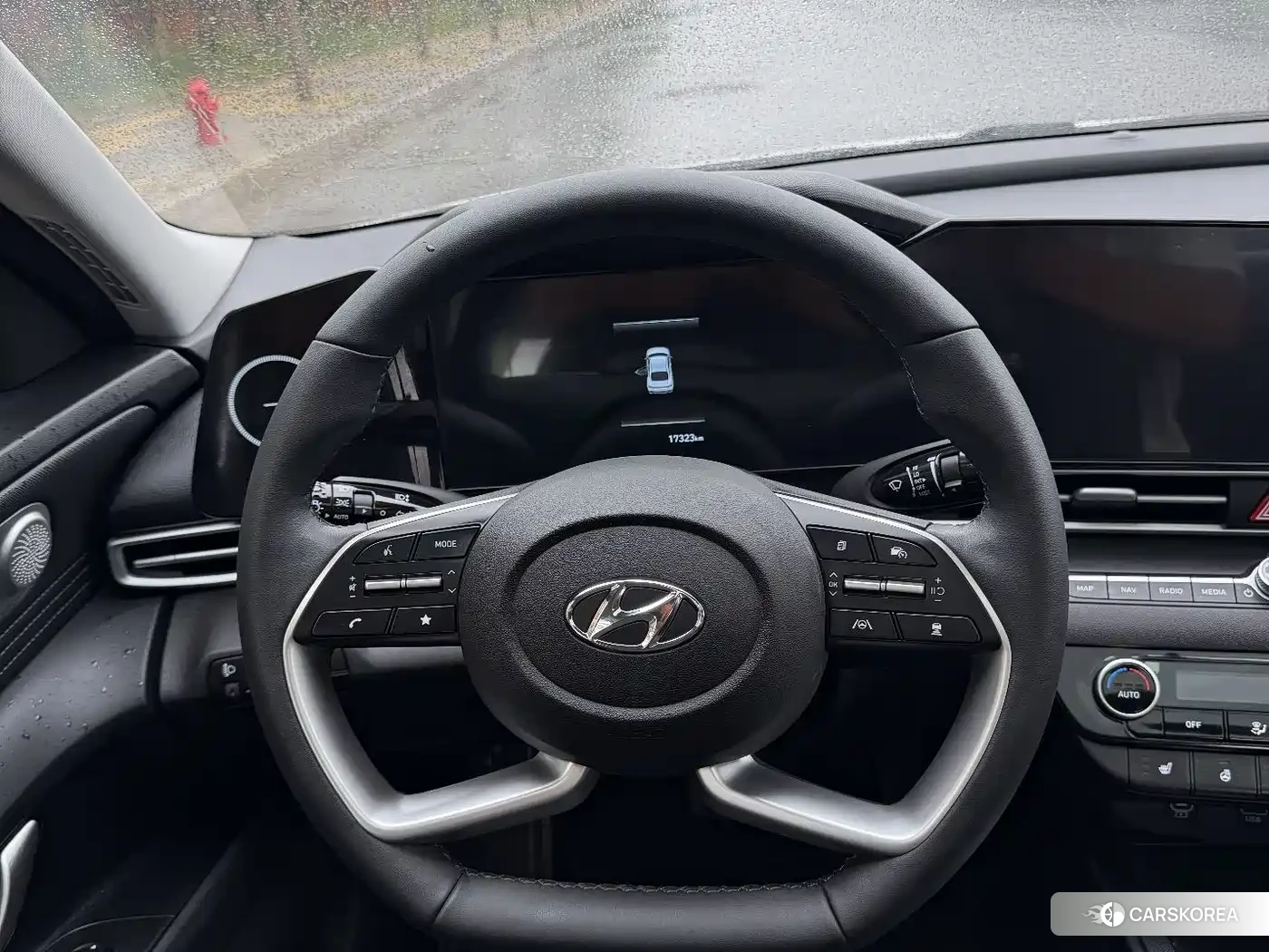 Hyundai Elantra 2024 Белый из Китая