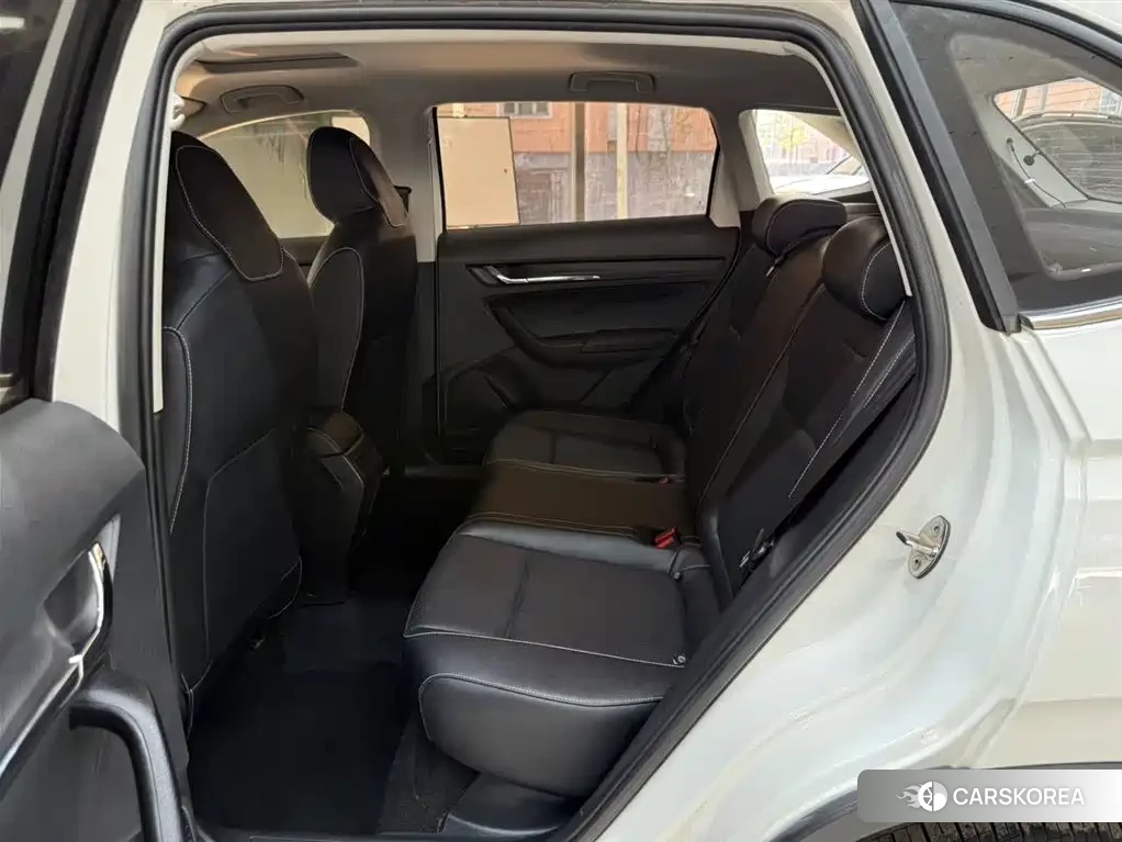 Skoda Kamiq 2022 Белый из Китая, фото 2