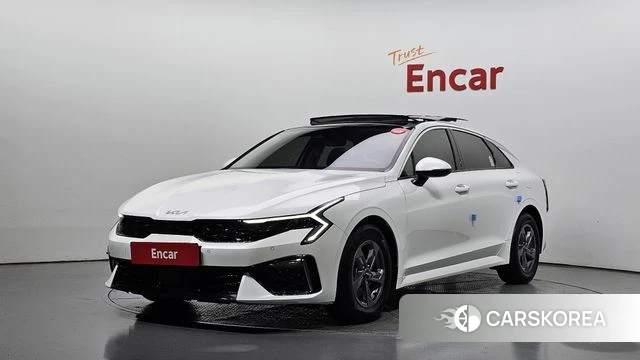 Kia The New K5 3rd generation 2024 Белый из Кореи