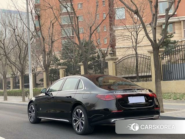 Mercedes-Benz E-Class 2024 Черный из Китая