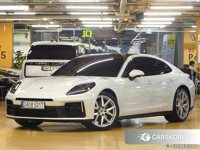 Porsche Panamera (976) 2024 Белый из Кореи