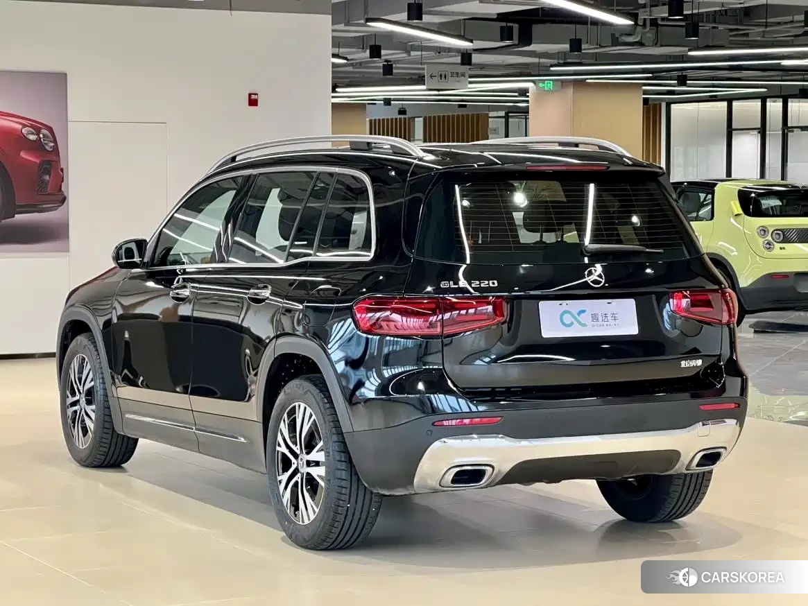Mercedes-Benz GLB 2024 Черный из Китая