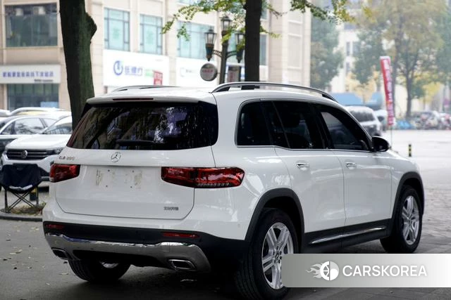 Mercedes-Benz GLB 2021 Белый из Китая