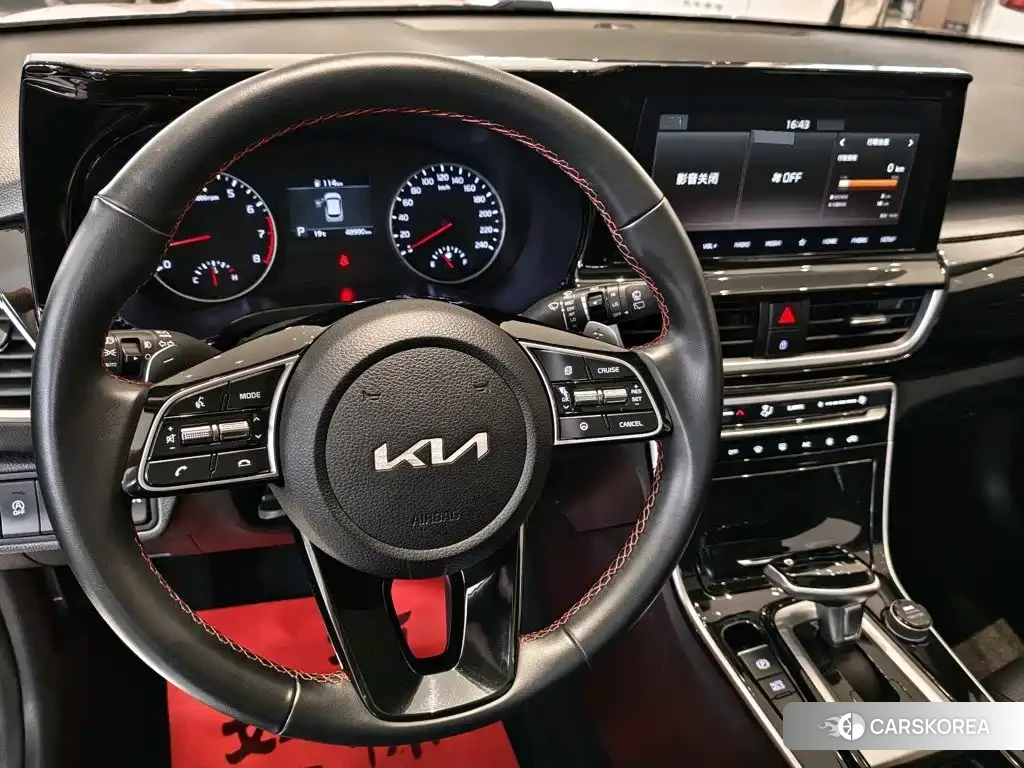 Kia KX3 2022 Белый из Китая