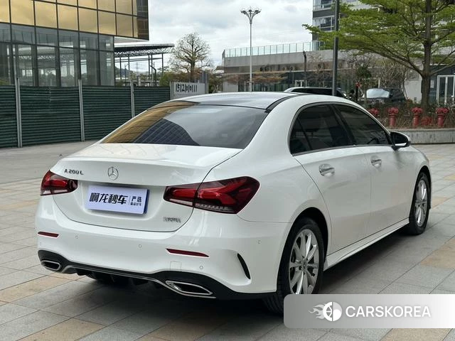 Mercedes-Benz A-Class 2021 Белый из Китая