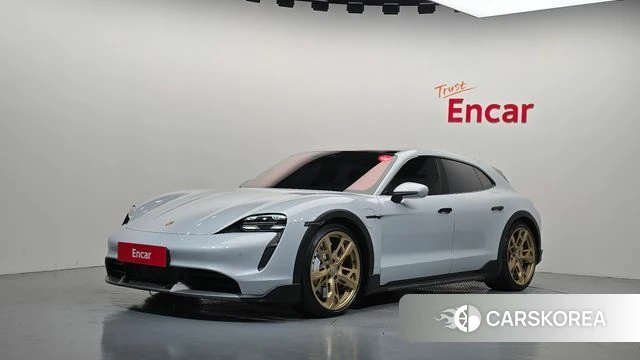 Porsche Taycan 2023 Белый из Кореи