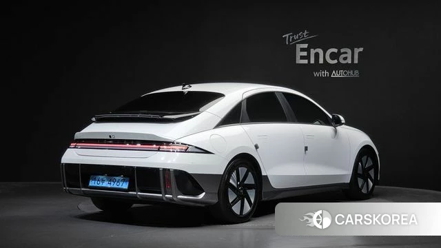 Hyundai Ionic 6 2024 Белый из Кореи