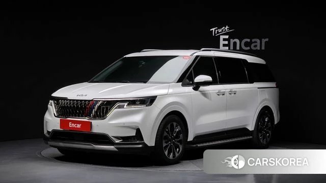 Kia Carnival 4th generation 2023 Белый из Кореи