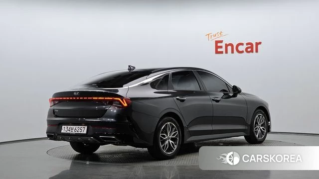 Kia K5 3rd generation 2021 Серый из Кореи