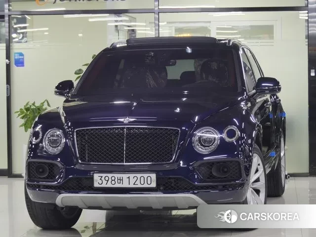 Bentley Bentayga 2020 Синий из Кореи