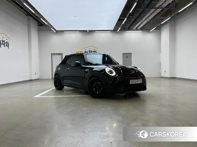 Mini Cooper S Convertible 2019 Черный из Кореи