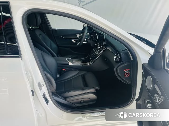 Mercedes-Benz C-class 2021 Белый из Китая