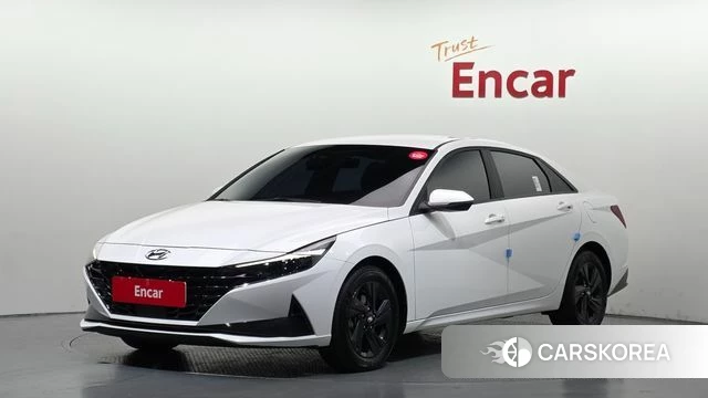 Hyundai Avante Hybrid (CN7) 2023 Белый из Кореи