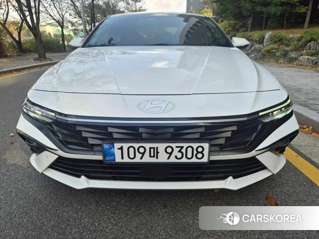 Hyundai The New Avante (CN7) 2024 Белый из Кореи