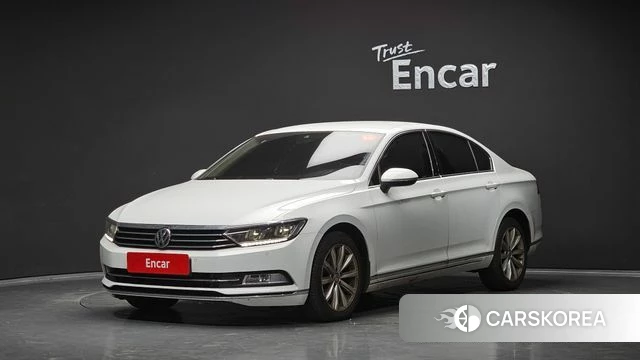 Volkswagen Passat GT (B8) 2018 Белый из Кореи