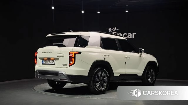 Ssangyong The New Torres 2026 Белый из Кореи