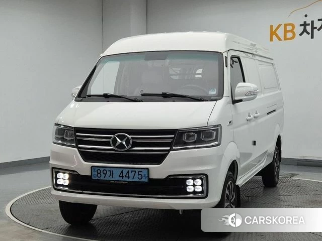 Xinyuan Ittivan 2022 Белый из Кореи