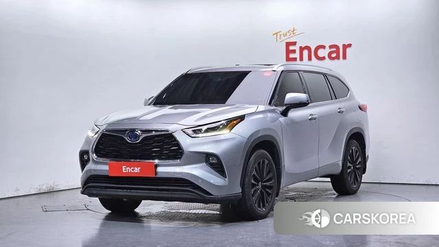 Toyota Highlander 2023 Серебряный из Кореи