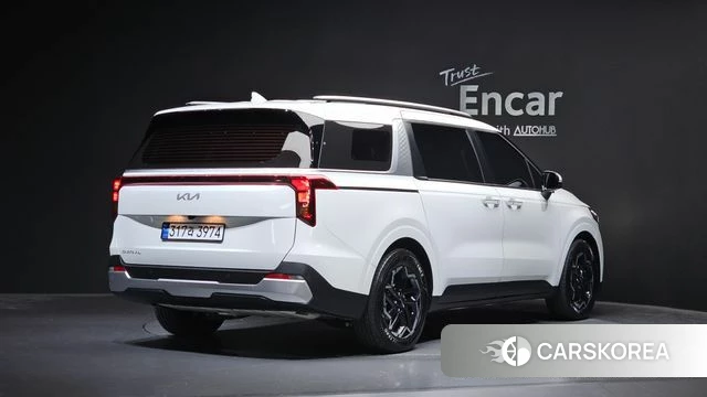 Kia The New Carnival 4th Generation 2025 Белый из Кореи