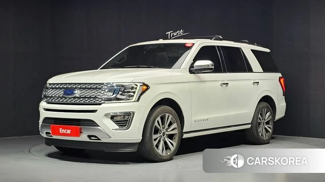 Ford Expeditation 2021 Белый из Кореи