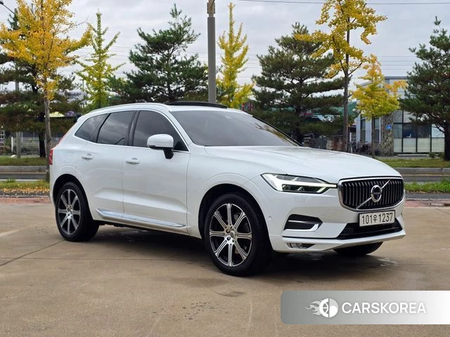 Volvo XC60 second Generation 2019 Белый из Кореи