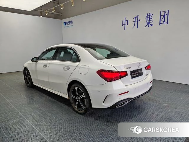 Mercedes-Benz A-Class 2023 Белый из Китая