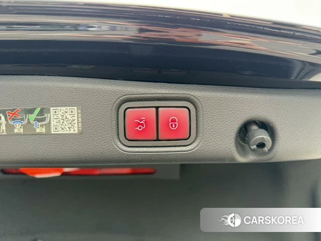 Mercedes-Benz E-Class 2023 Черный из Китая