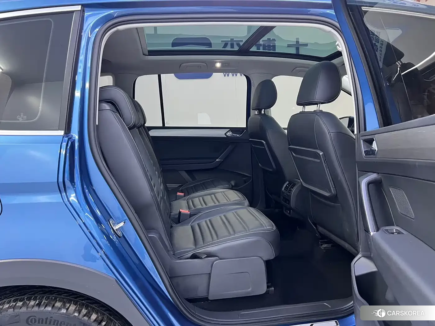 Volkswagen Touran L 2022 Синий из Китая