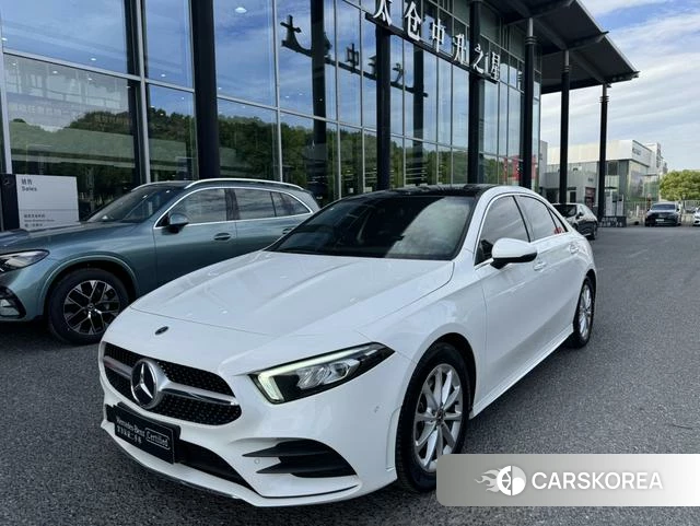 Mercedes-Benz A-Class 2021 Белый из Китая