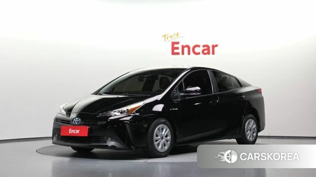 Toyota Prius 4th Generation 2021 Черный из Кореи
