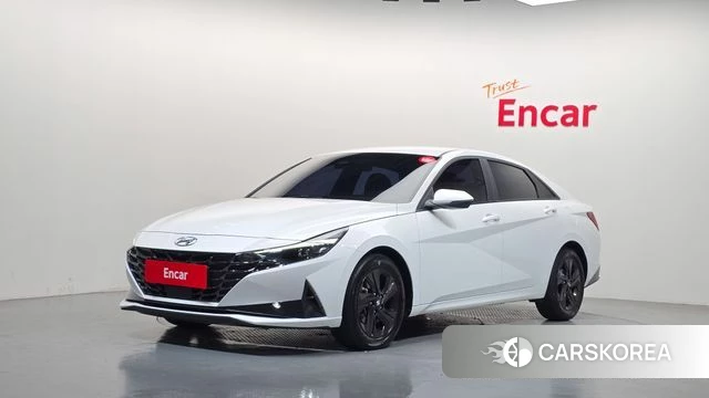 Hyundai Avante Hybrid (CN7) 2023 Белый из Кореи
